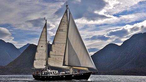 SV Tilvera on Arctic cruise around Lofoten