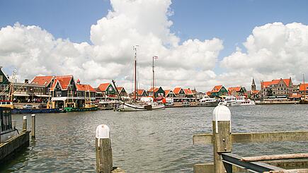 Rad- und Segelreise in Volendam, Niederlande